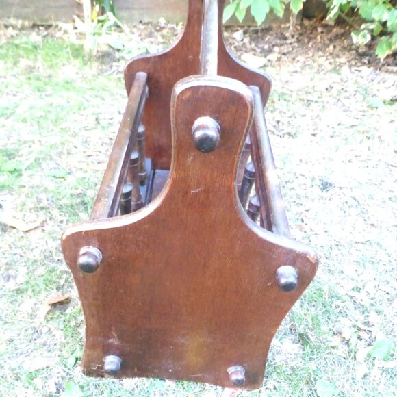BS - Vintage WOOD MAGAZINE HOLDER Solid Wood Magazine Rack LP holder Game Book - Picture 1 of 6